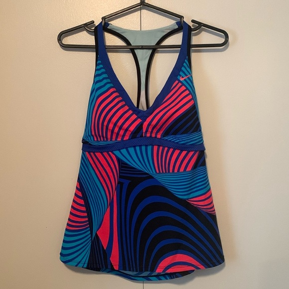 Nike Open Back Abstract Blue Orange and Black Athletic Racerback Top Size Medium - Picture 1 of 8